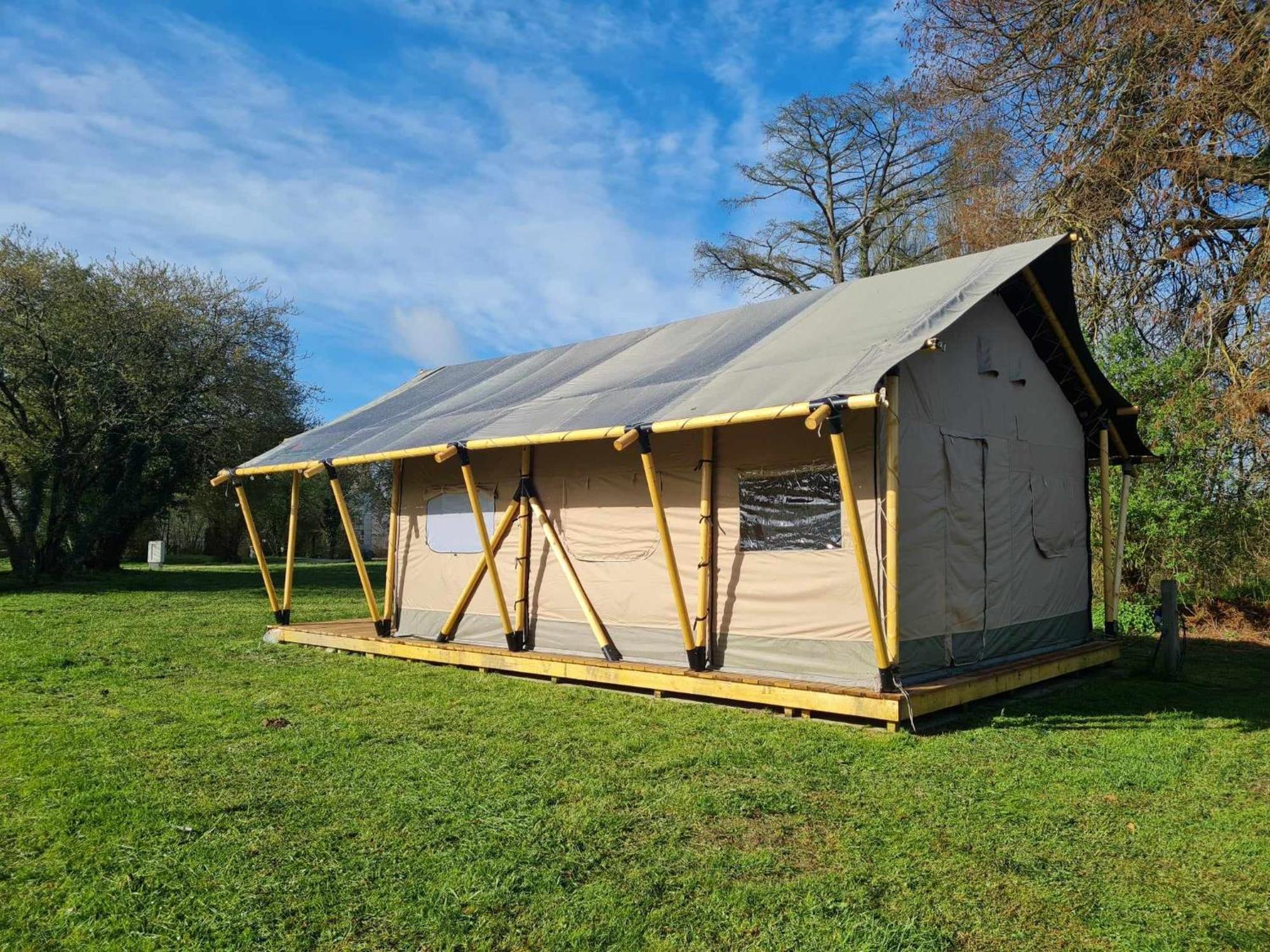 Camping De La Touche Ligueil Екстериор снимка