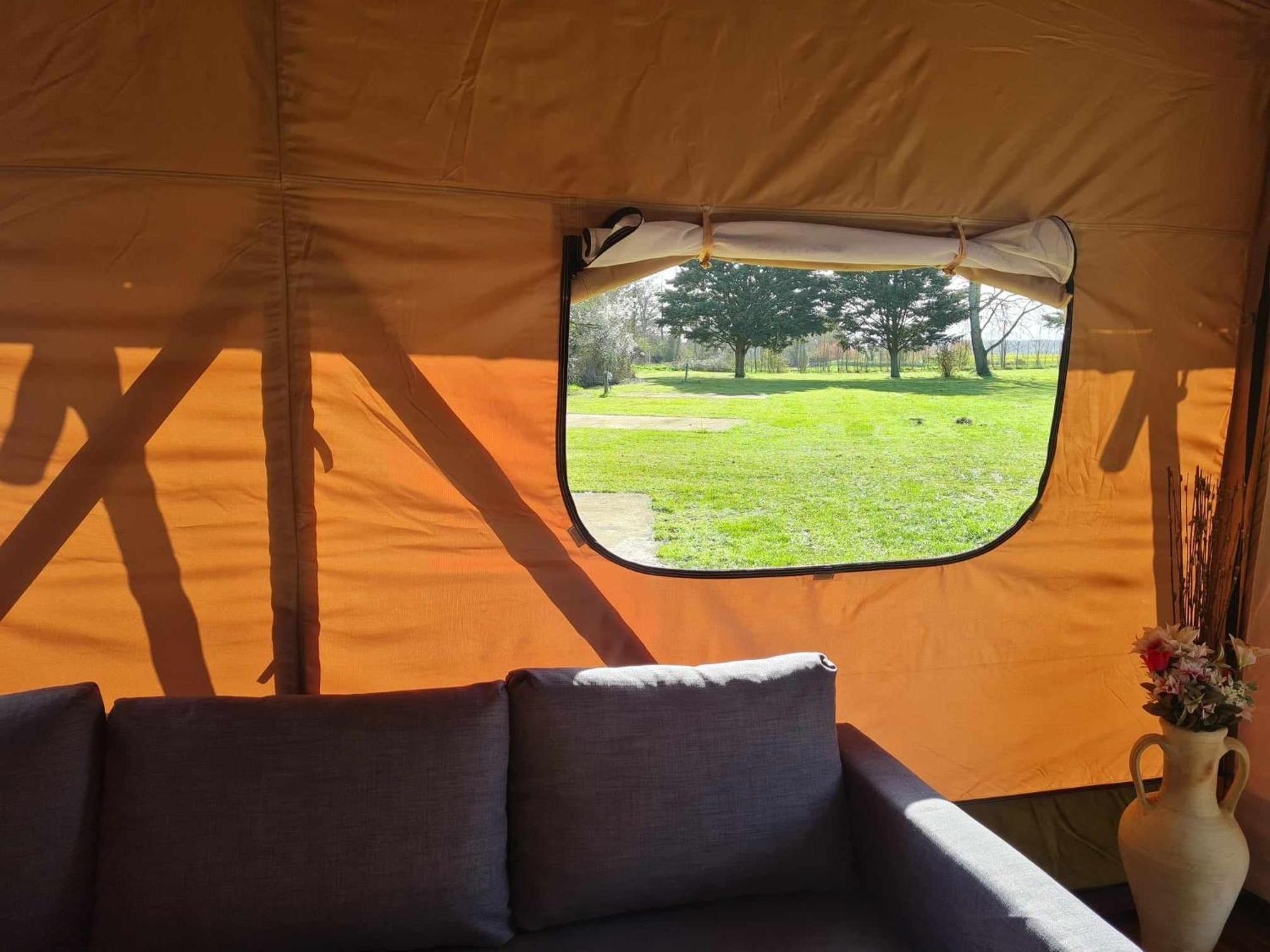 Camping De La Touche Ligueil Екстериор снимка