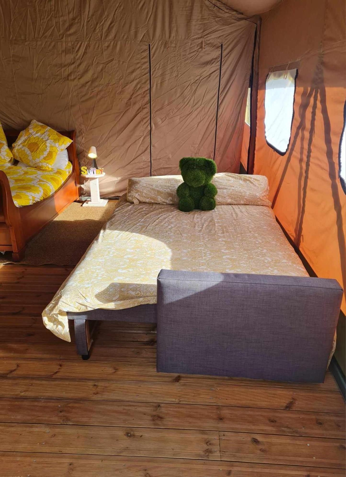 Camping De La Touche Ligueil Екстериор снимка